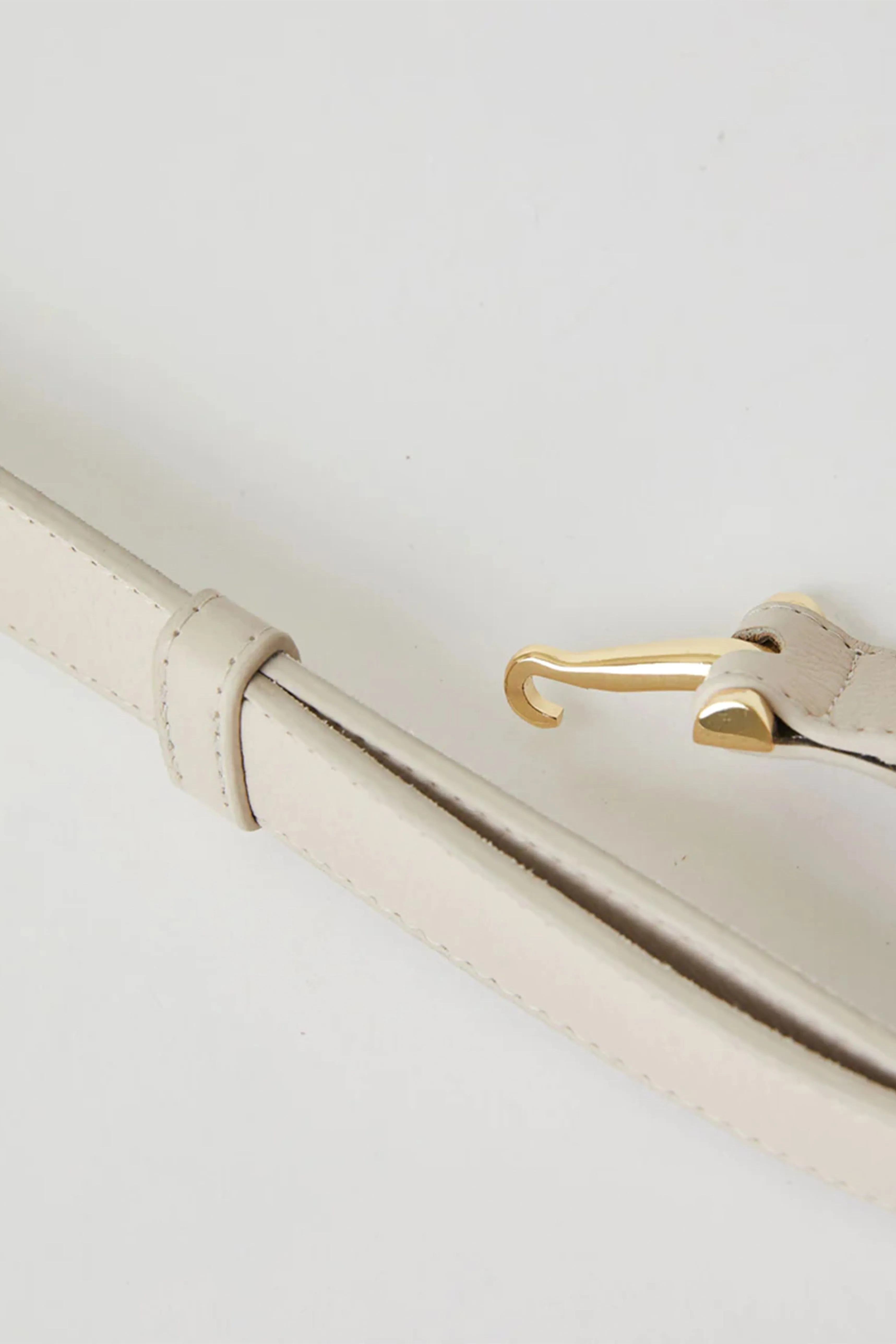 B-LOW THE BELT | Toni Leather Belt